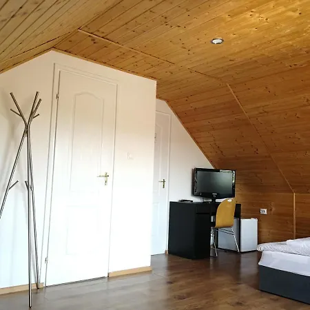 Manoka Pensiune 3*